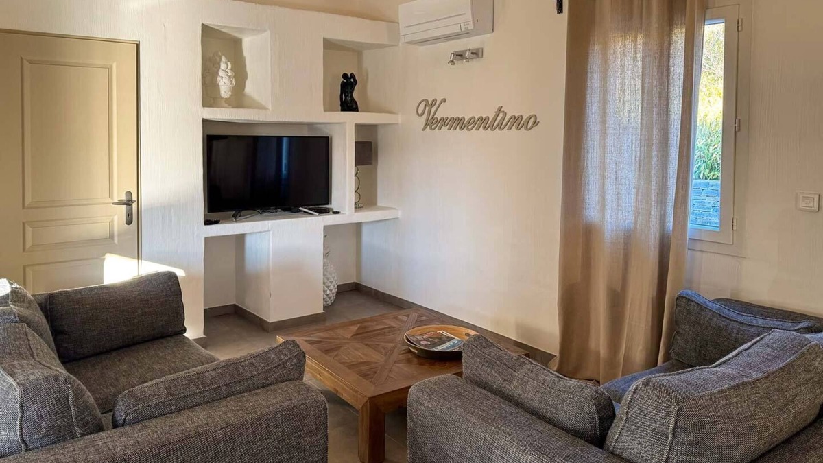 Saint-Maurice-dʼArdeche Villa | Villa Vermentino - private pool and terrace