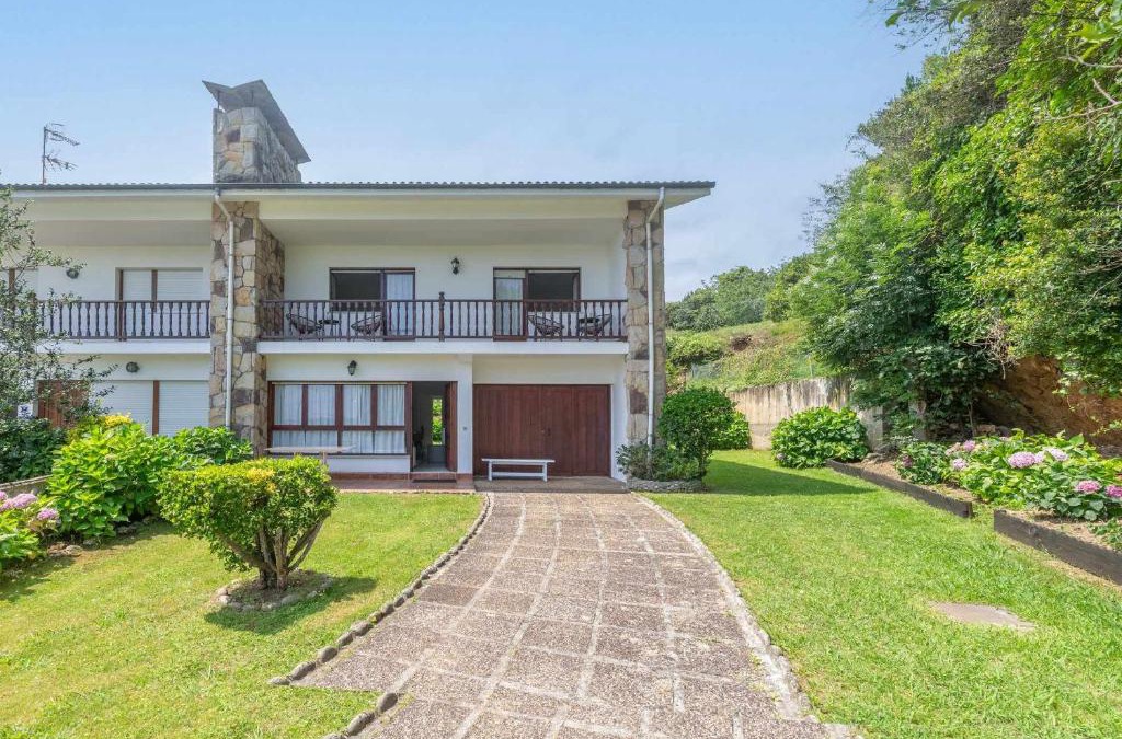 Llanes House | Villa Vacacional Toró Playa