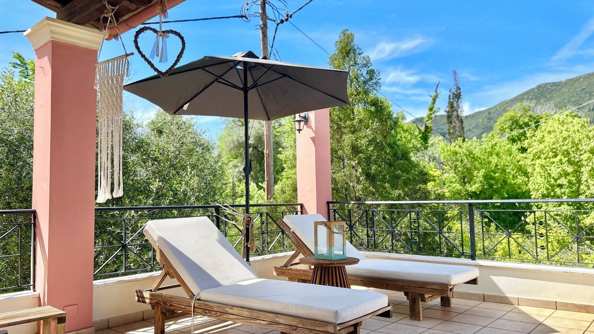 Ipsos Villa | Villa Valia Seaside (Coastline-Beach access-Nature-Ipsos bay Corfu)