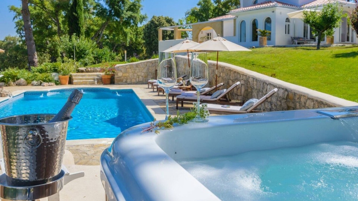 Alhama de Granada Villa | Villa Valparaiso Alhama de Granada by Ruralidays