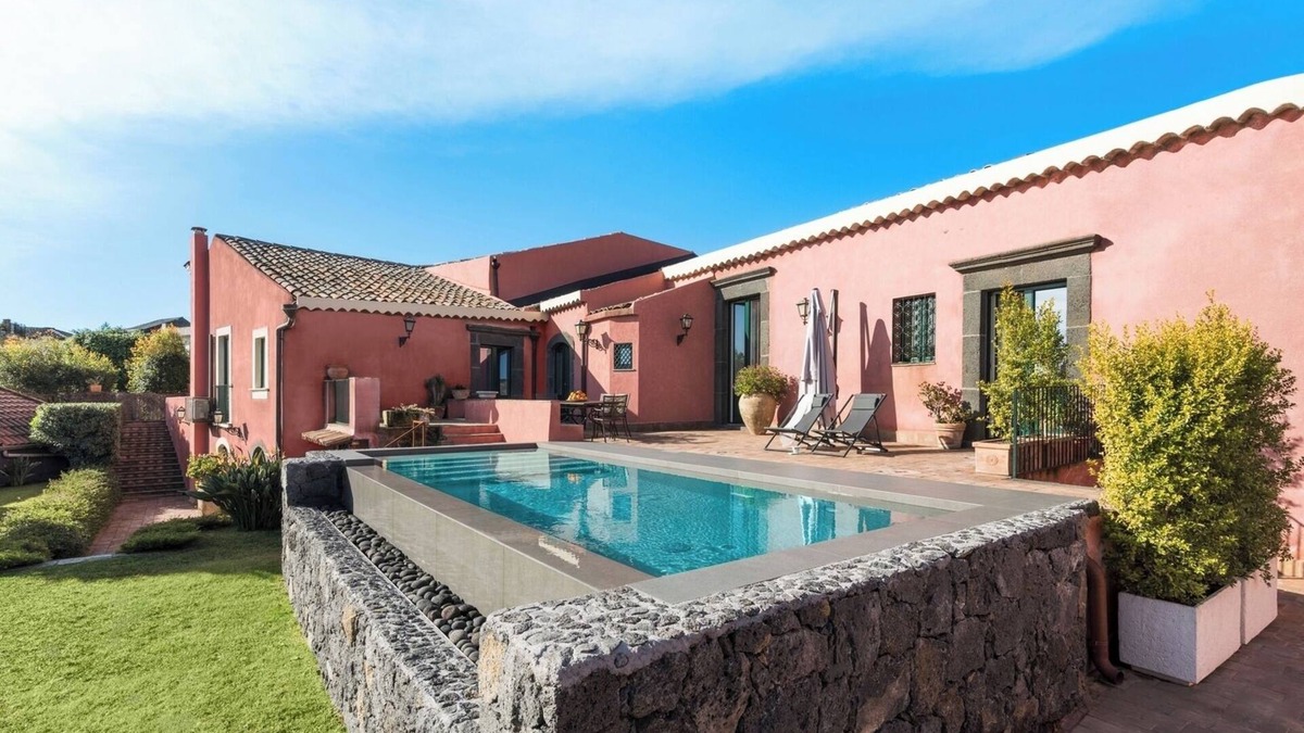 Viagrande Villa | Villa Varanni near Catania