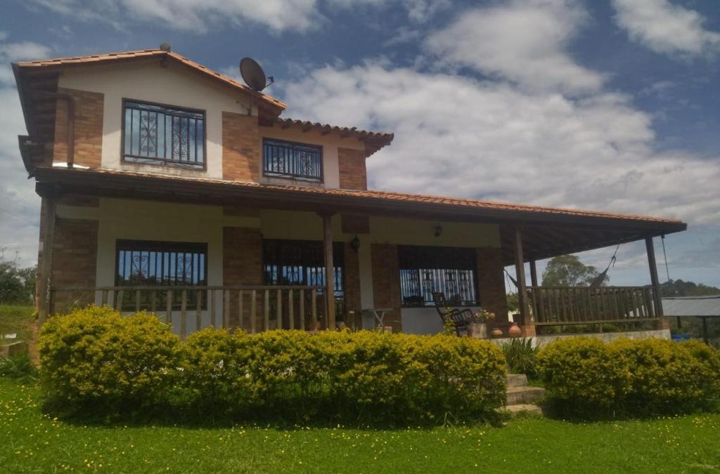 Piedecuesta House | Villa Varela
