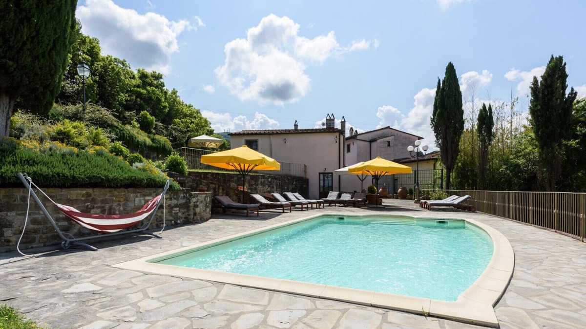 Dicomano Villa | Villa Vecci - Superb farmhouse with garden and panoramic pool in Dicomano