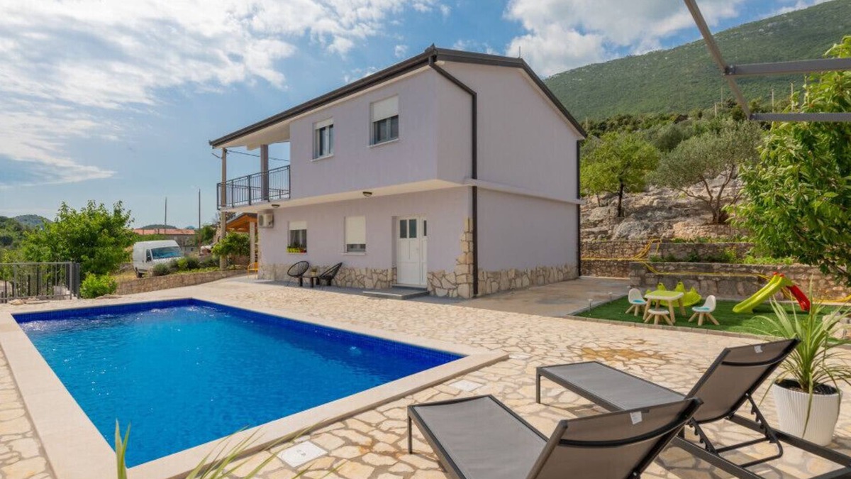 Kula Norinska Villa | Villa Vega - Makarska by Villas Guide