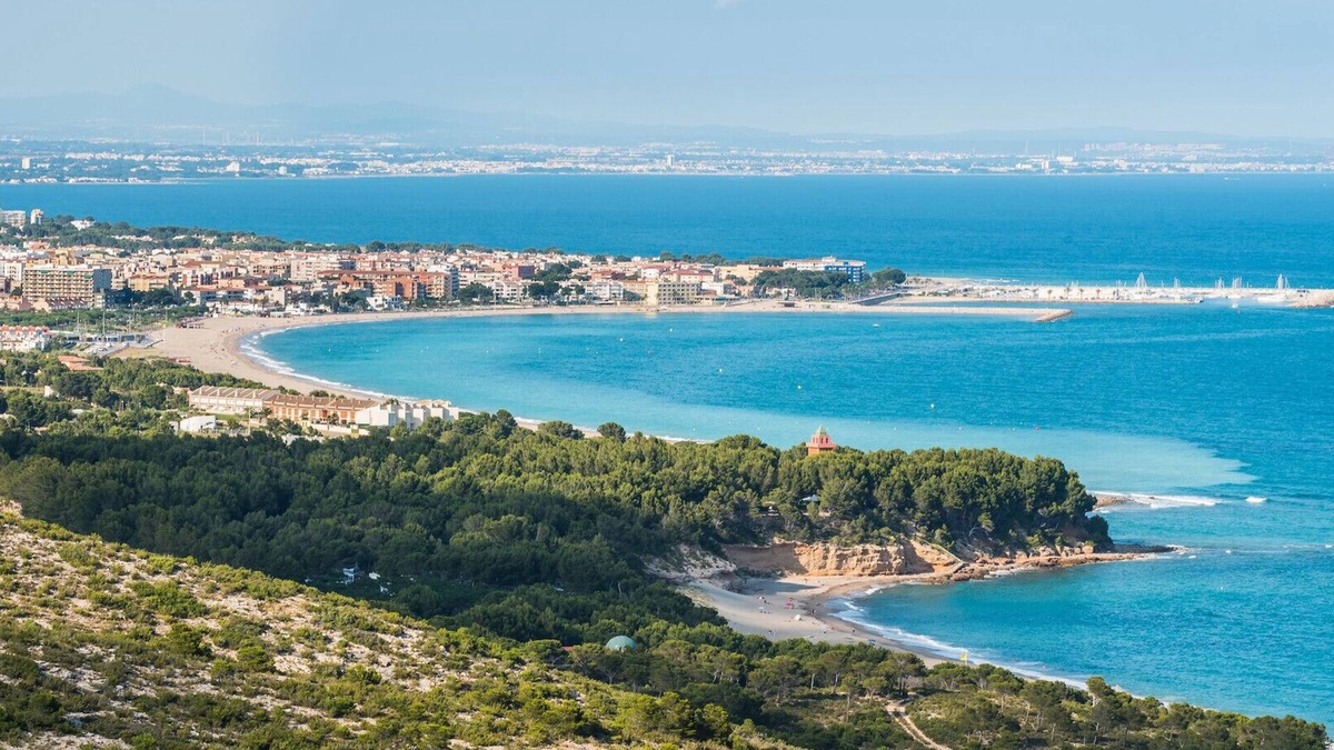 La Bisbal del Penedes Villa | Villa Vendrell - Blissful Costa Dorada Escape