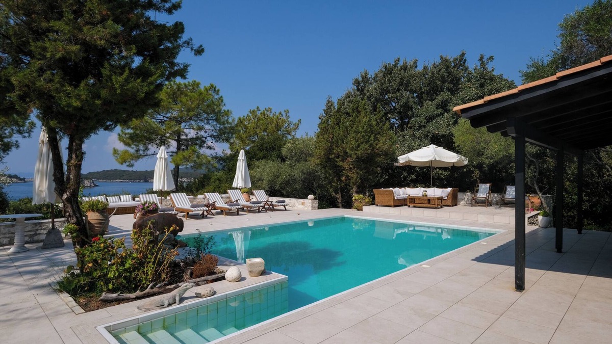 Sivota Villa | Villa "Veneziana in Syvota" with Sea View, Pool & Wi-Fi