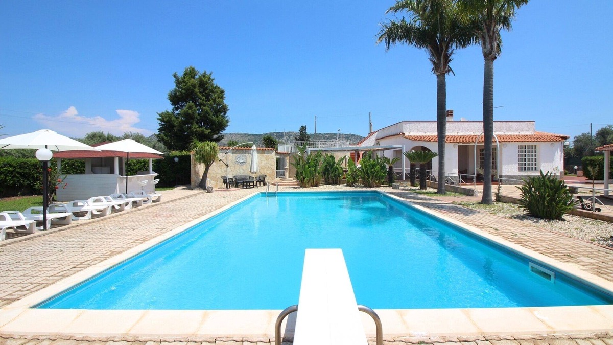 Solarino Villa | VILLA VERA - Amazing House with private swimming pool near Syracuse.