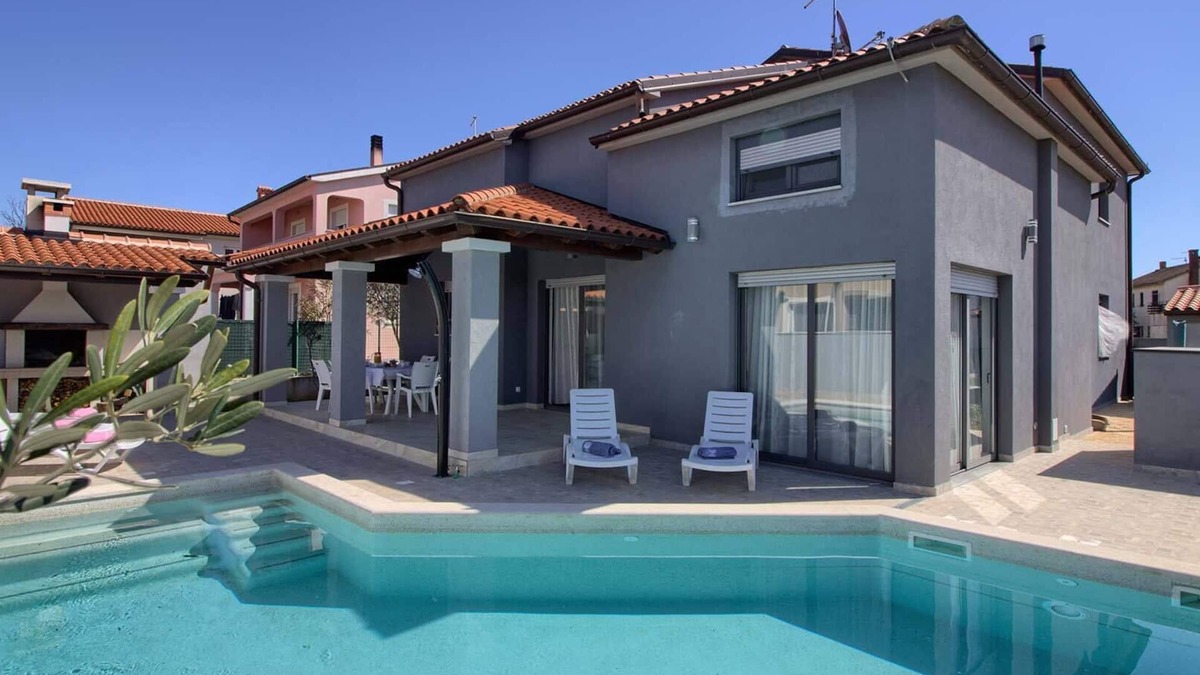 Skatari Villa | Villa Verde with heated pool (Istria - Pula)