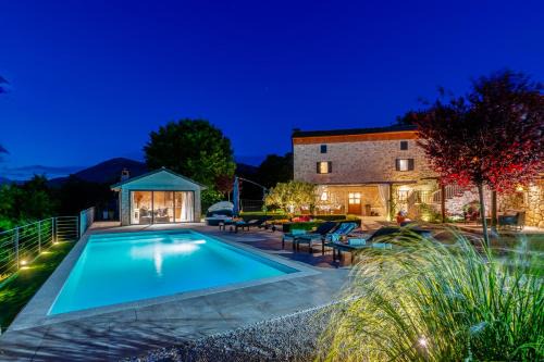 Ripenda Verbanci Villa | Villa Veselici