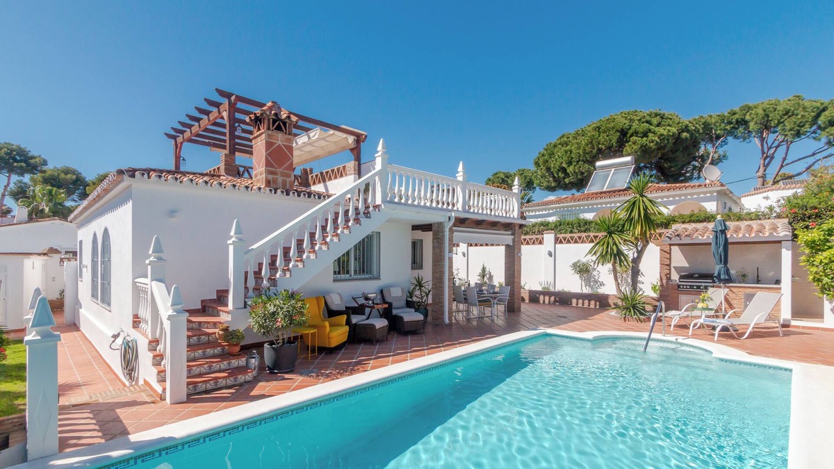 Urbanizacion Costabella Villa | Villa 'Viking' with Sea View, Wi-Fi and Air Conditioning