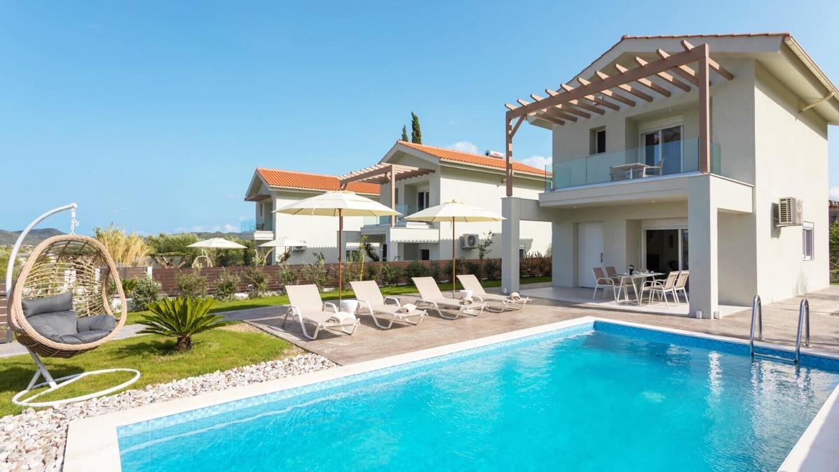 Khartata Villa | Villa Vilenia Horizon by Villa Plus