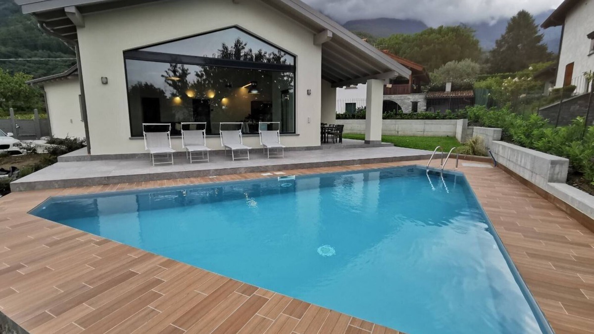 Colico Piano House | Villa Vittoria - POOL