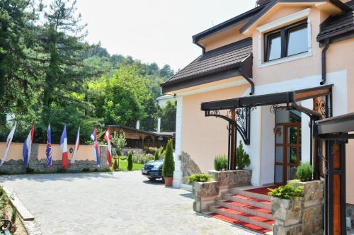 Centar Hotel | Villa Vodno