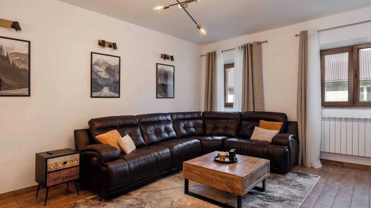 Vrata Villa | Villa Vrata