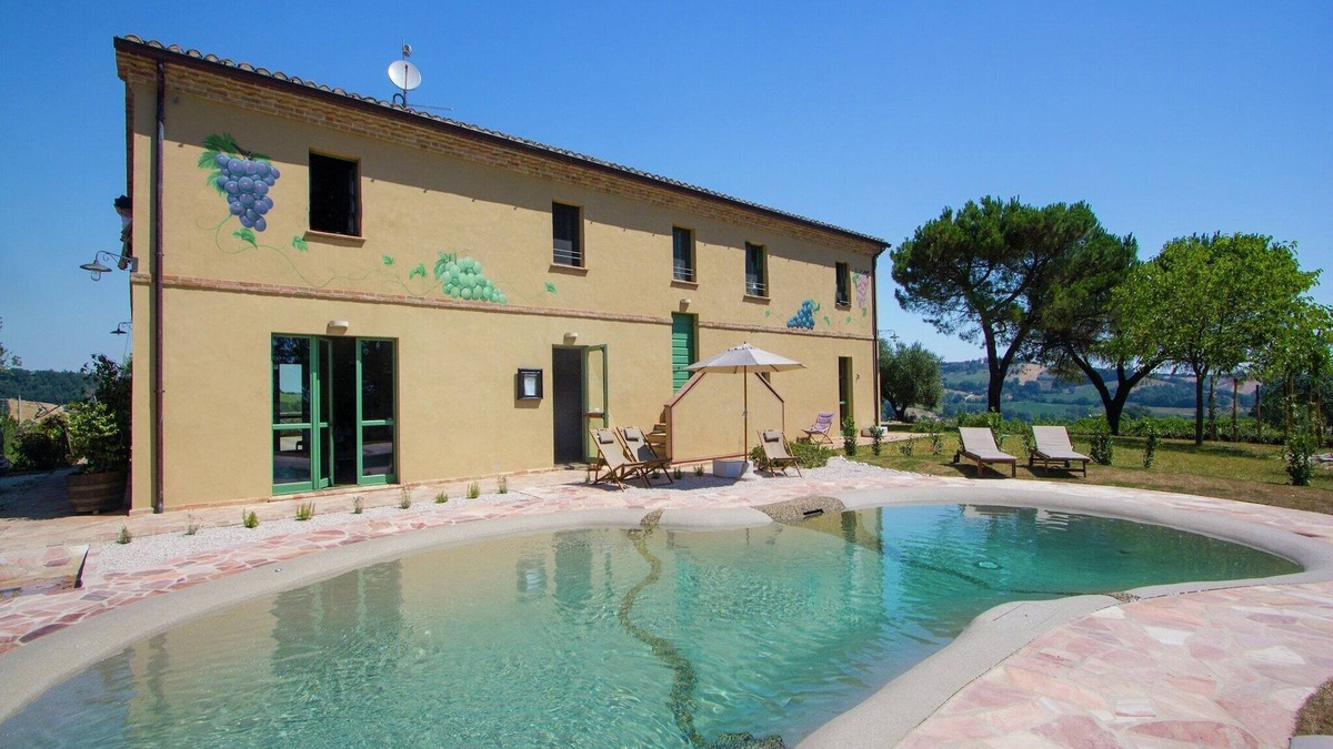 Barchi Villa | Villa w/Wine Tours Near Beach