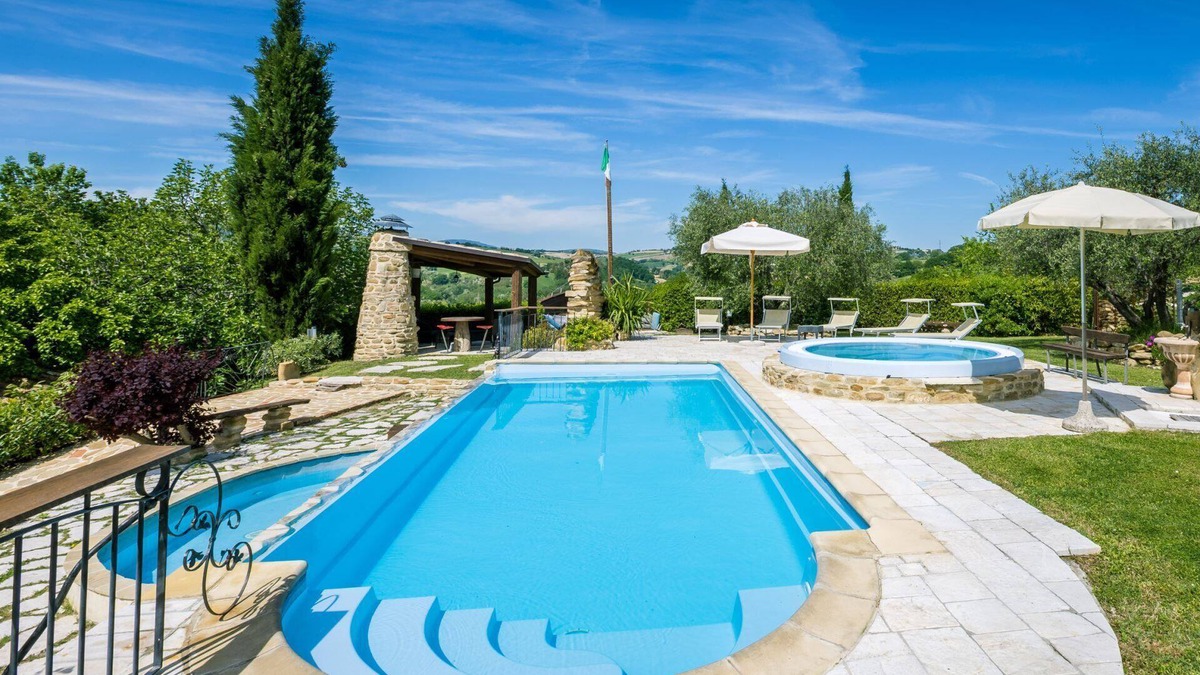 Barchi Villa | Villa Walter, cozy and reserved villa for nature lovers just 25 minutes from the Adriatic Sea