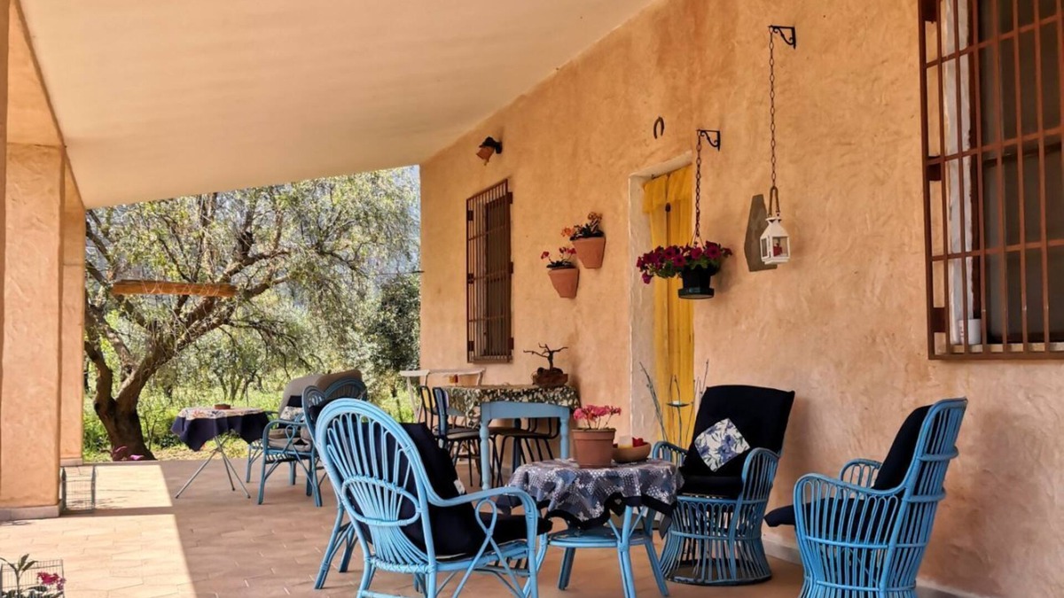Oliena Villa | Villa Walter with A/C