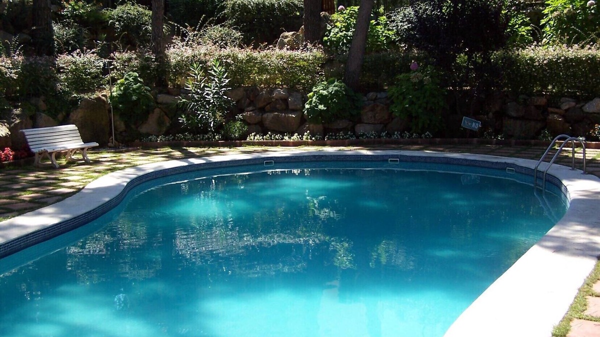 Sant Feliu de Guixols House | Villa with garden, pool, parking, satellite, WIFI, 10 minutes walk to the beach