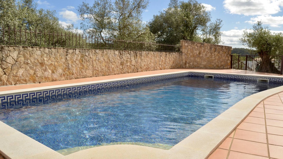 Tor House | Villa with 4 bedrooms/Pool/Quiet Area/WiFi