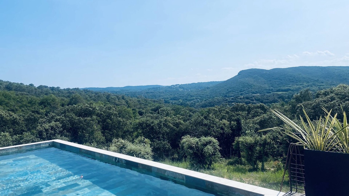 La Roque-sur-Ceze Villa | Villa with a magnificent view