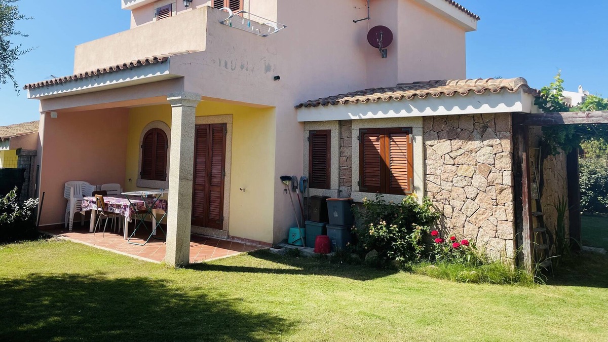 Aglientu Villa | Villa with beautiful garden 2 min. from the beach