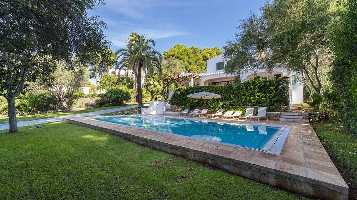 Sant Tomas House | Villa with big pool nearby the sandy beach, Santo Tomás, Menorca
