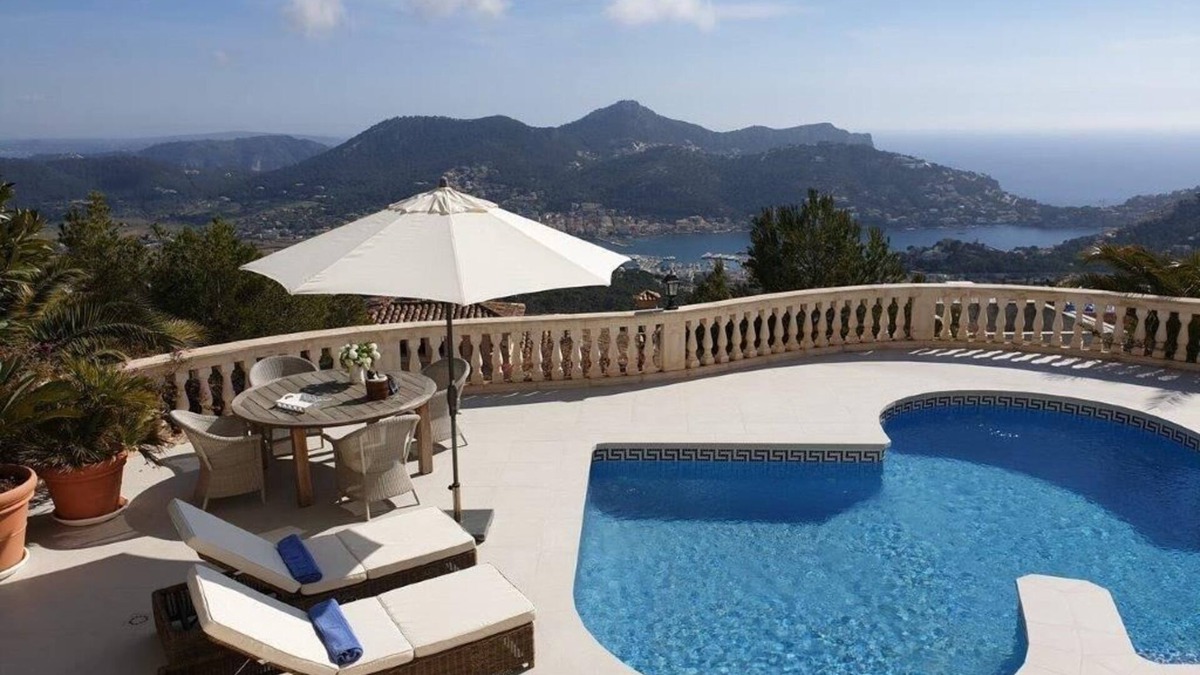 Port d'Andraitx Villa | Villa with breathtaking view and heated swimming pool in very exclusive location