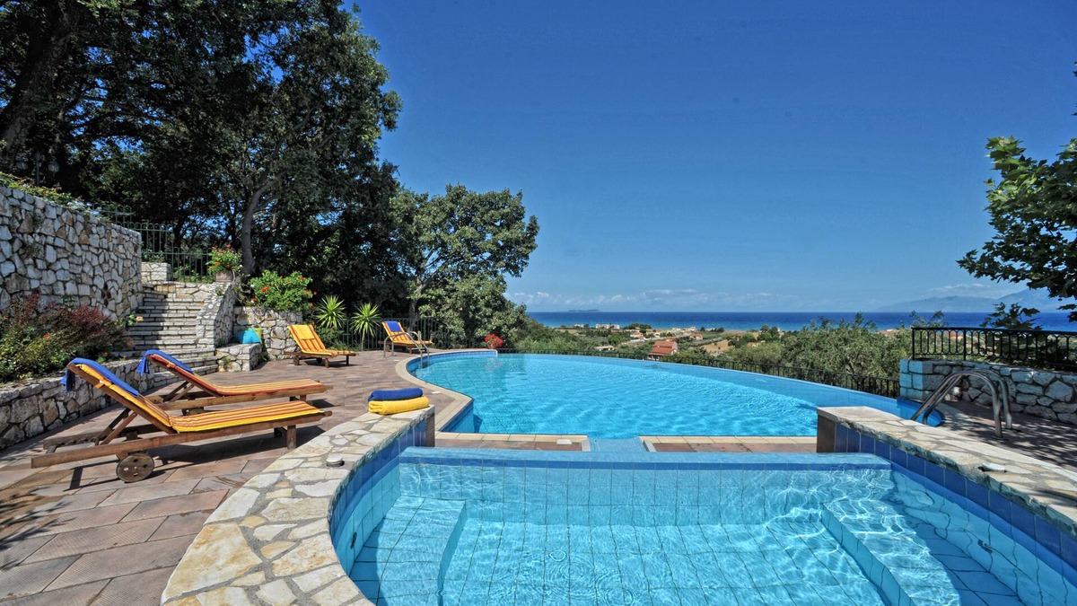 Almiros Beach Villa | Villa with Breathtaking Seaview, Private Swimming Pool & Jacuzzi