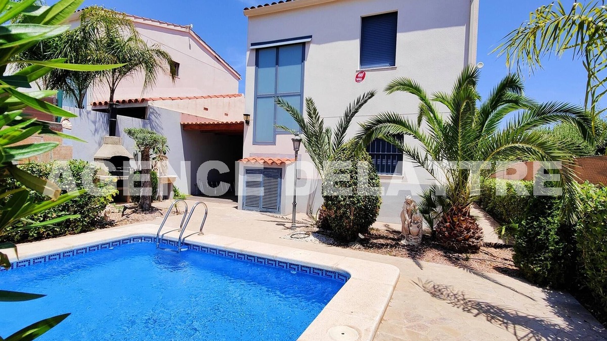 Peniscola Ski Chalet | Villa with private pool, 3 bedrooms , 2 bathrooms