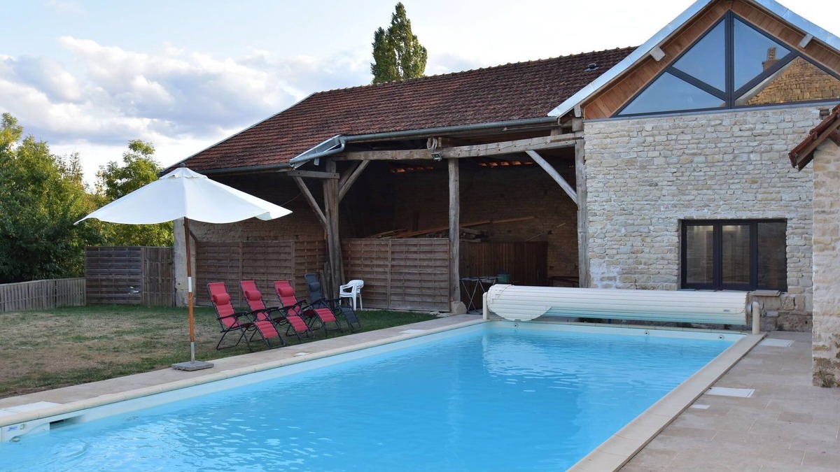 Villiers-les-Moines House | Villa with Spa & Pool