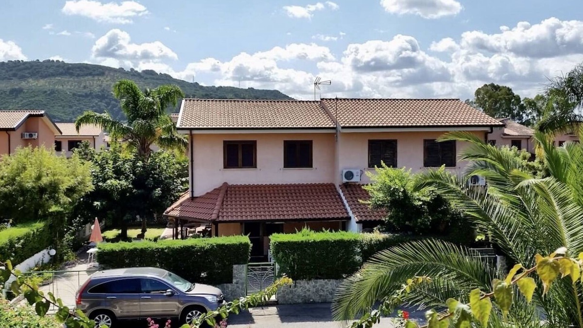 Pizzo Villa | Villa with garden - Porto Ada Pizzo -