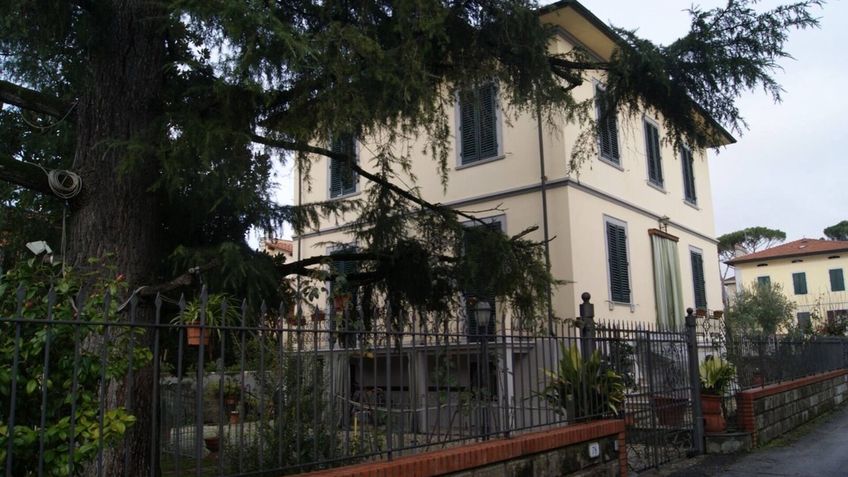 Lucca Historical Center Villa | Villa with garden a stone's throw from the center