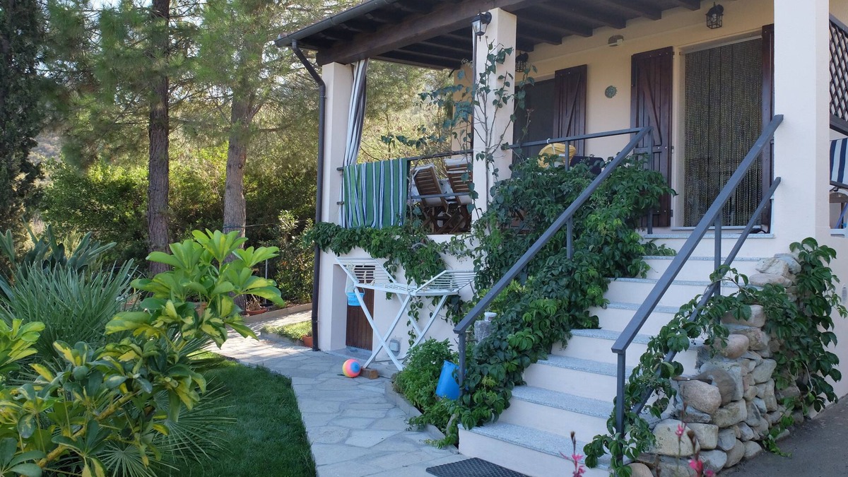 Costa Rei Villa | Villa with garden overlooking the sea - Casa Maria