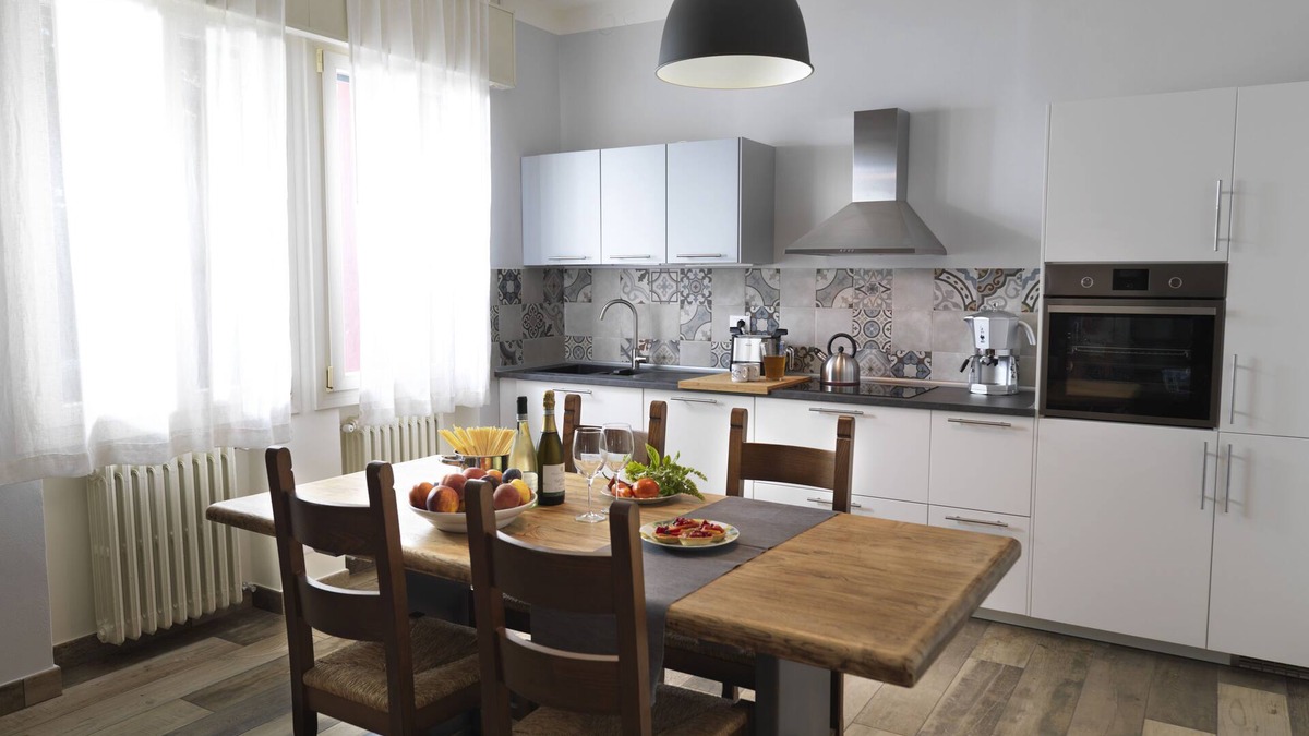 Due Carrare House | VILLA WITH GARDEN VIC. VENICE, VIEW OF VINEYARDS CASTLE NOVEMBER OFFER