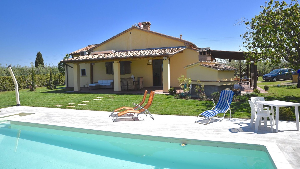 Casale Marittimo House | Villa with high comfort with pool near the sea, dish & washing maschine,