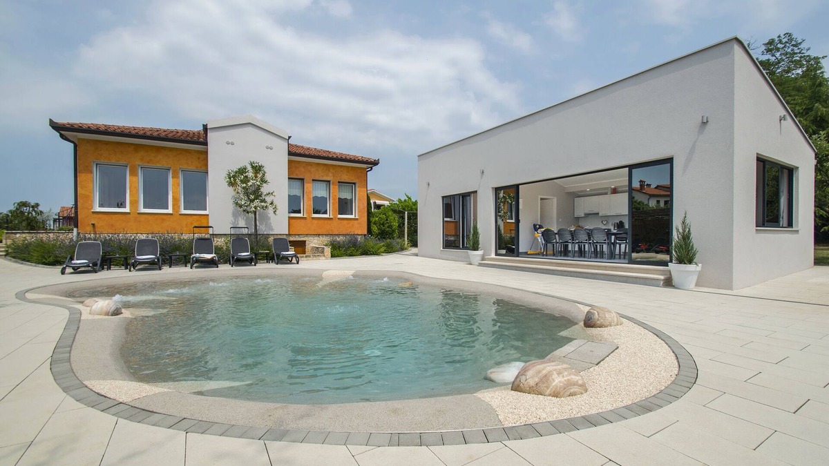 Nedescina House | Villa with hydromasagge pool. Children welcome.