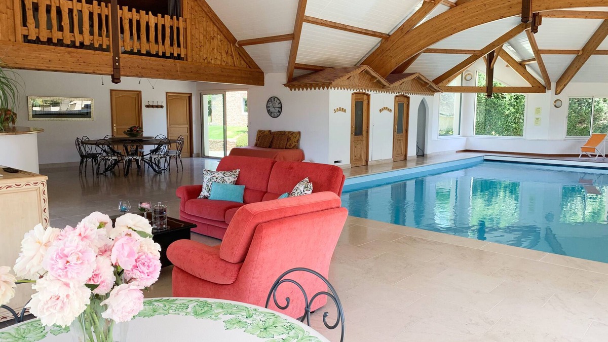 Chantrigne Villa | Villa with large private indoor pool, private sauna and hammam as well