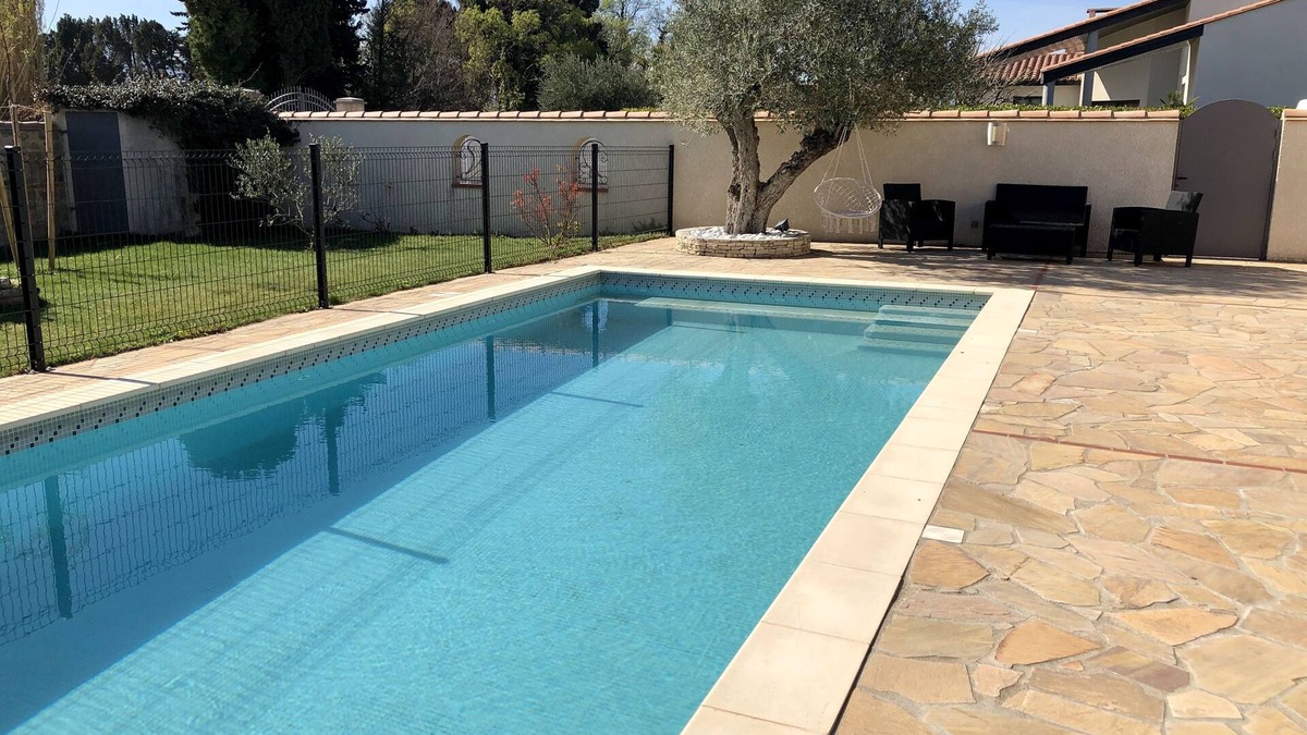 Pezilla-la-Riviere Villa | Villa with pool: modern and spacious - 12 travellers