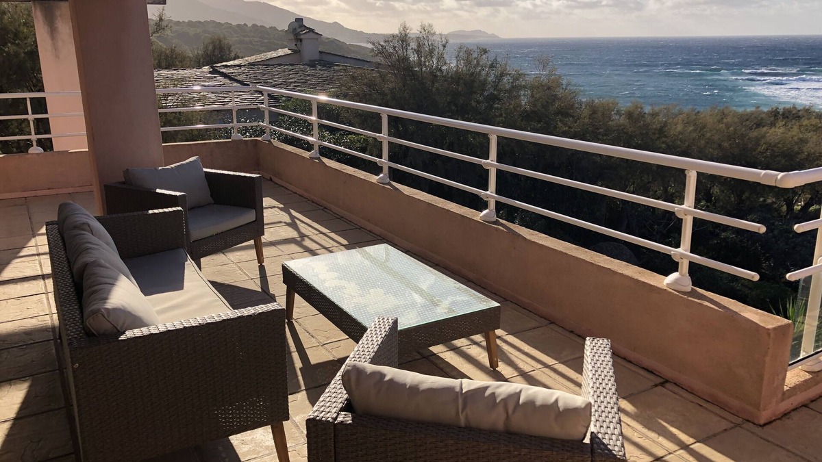 Marine de Davia Villa | Villa with panoramic sea view, 2-minute walk to the beach!