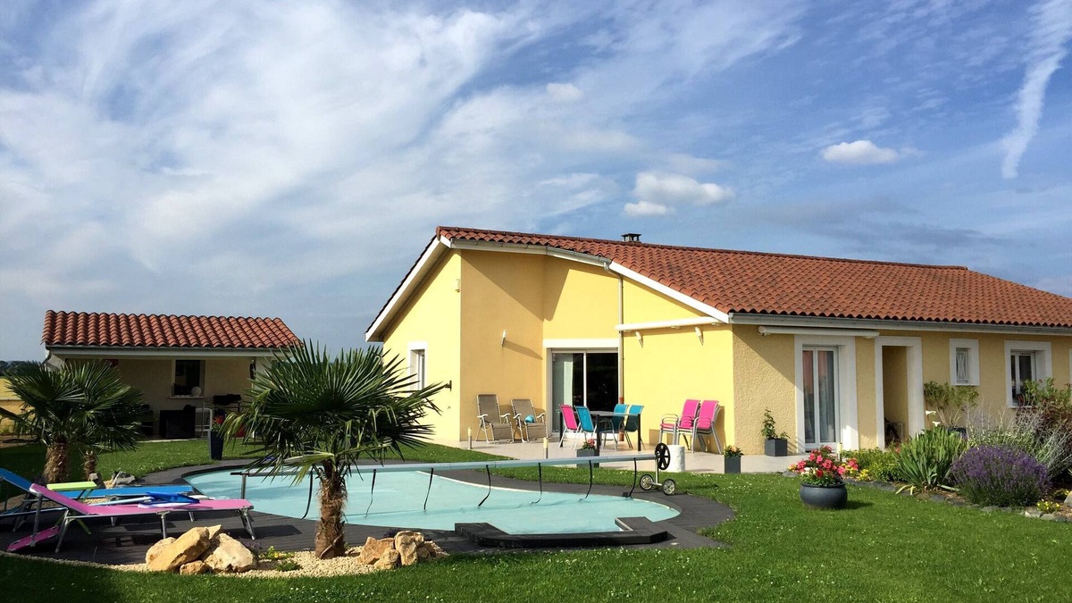 Chateau-Gaillard Villa | Villa with pool, terraces and large garden
