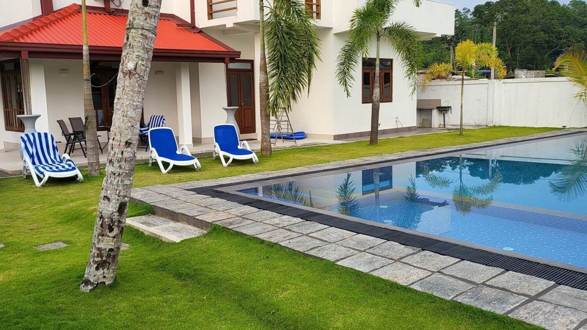 Ahungalla Villa | Villa with pool and parking