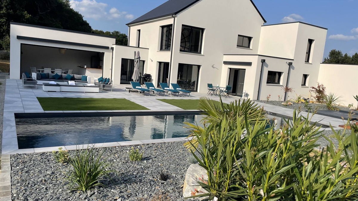 Change Villa | VILLA WITH POOL AND SPA NEAR CIRCUIT 24H LE MANS