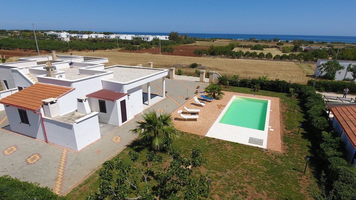 Carovigno Villa | VILLA WITH POOL - Cod. 103084