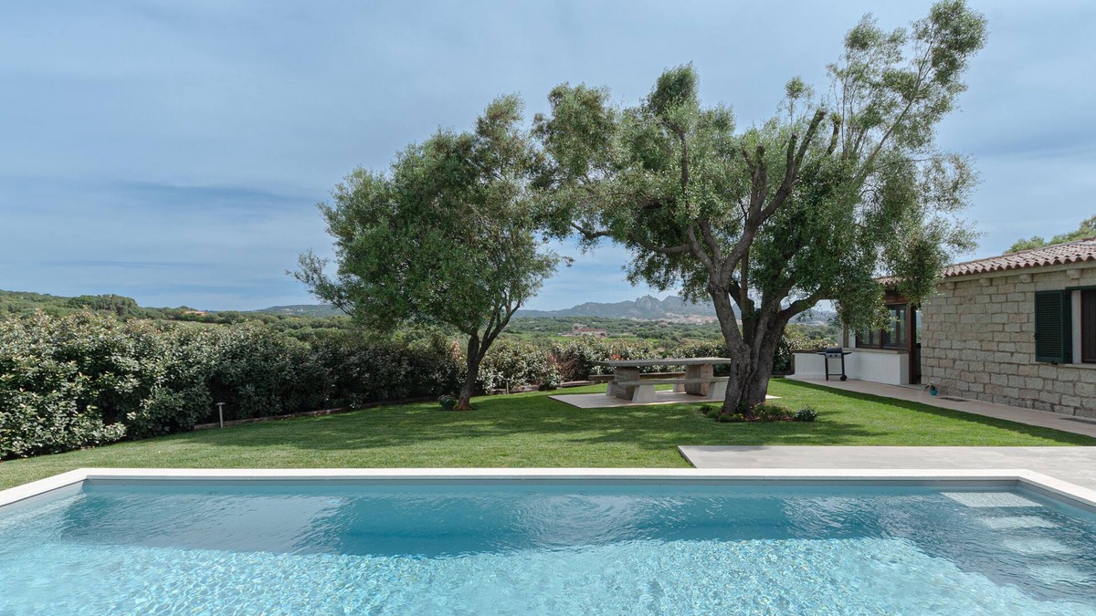 Arzachena Villa | [VILLA WITH POOL] IN THE HILLS OF GALLURA