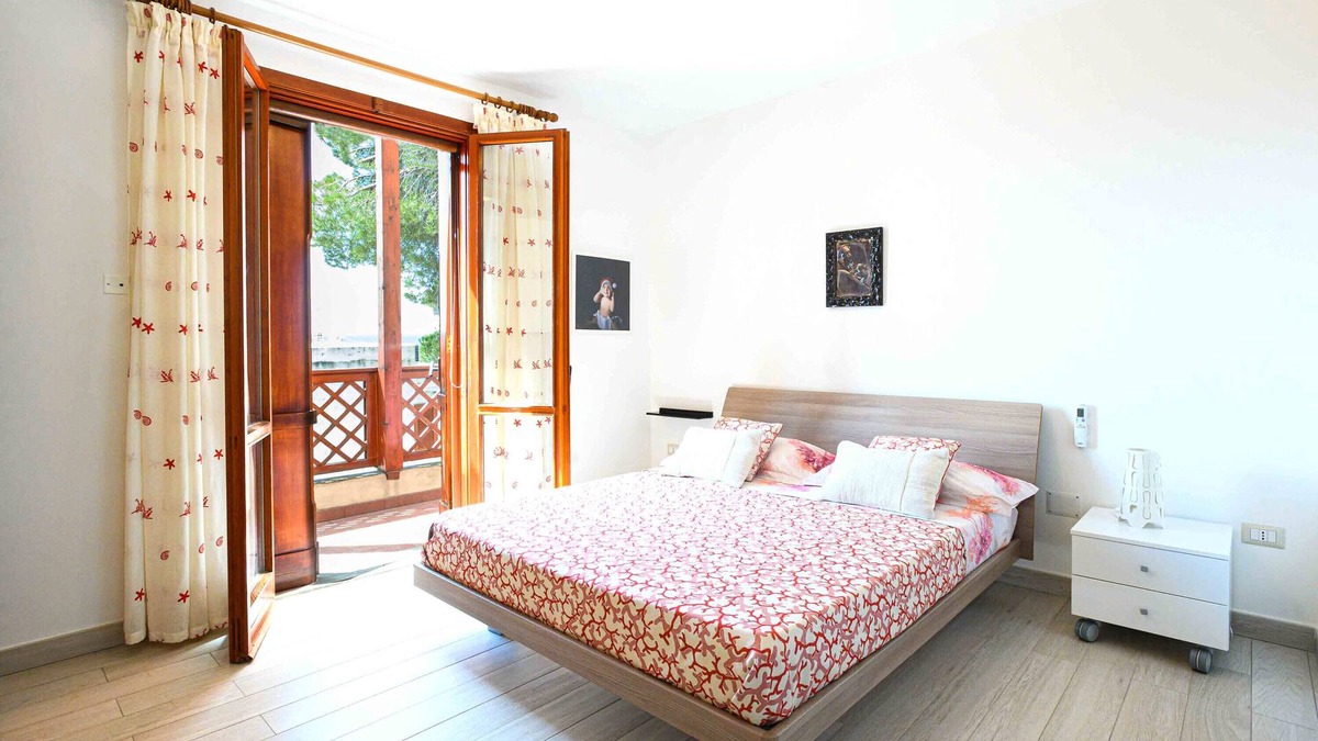 Agnone Cilento Villa | Villa 'With Pool in Private Park' with Sea View, Wi-Fi and Air Conditioning