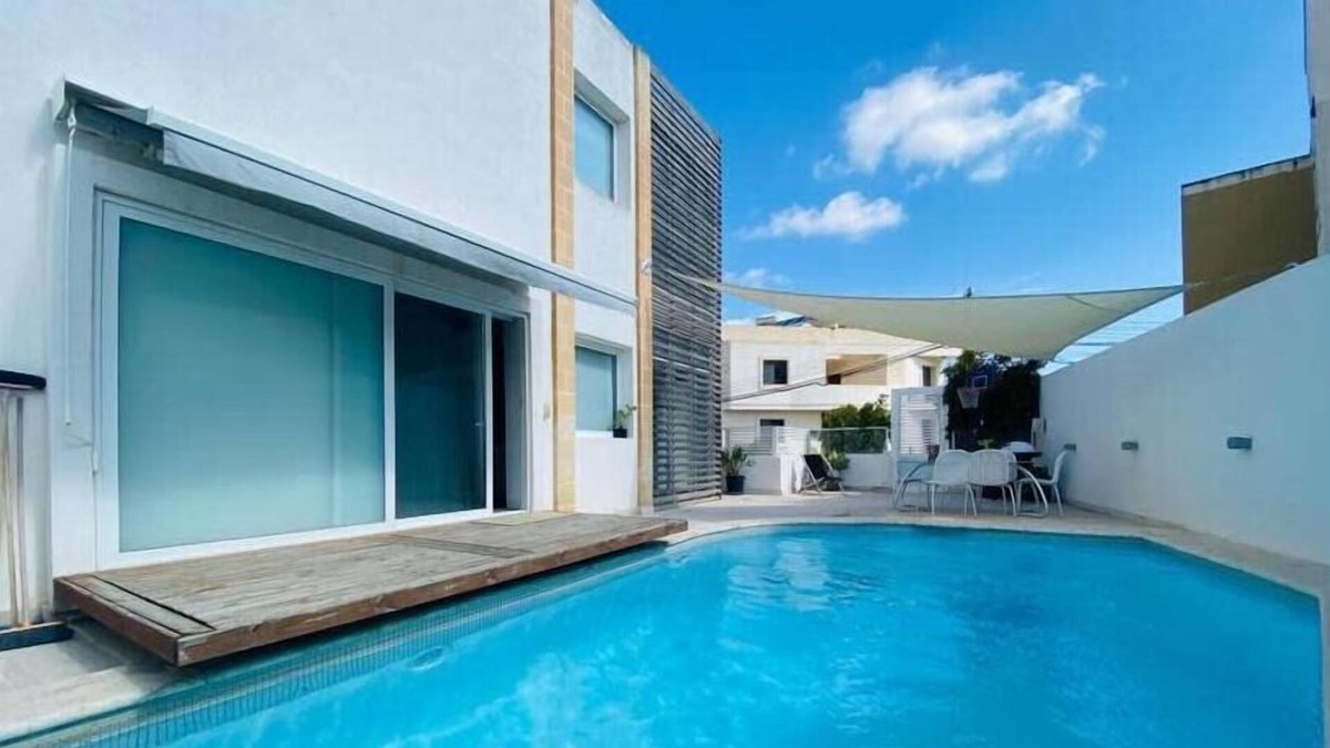 Birguma Villa | VILLA with Pool-Hosted by Sweetstay