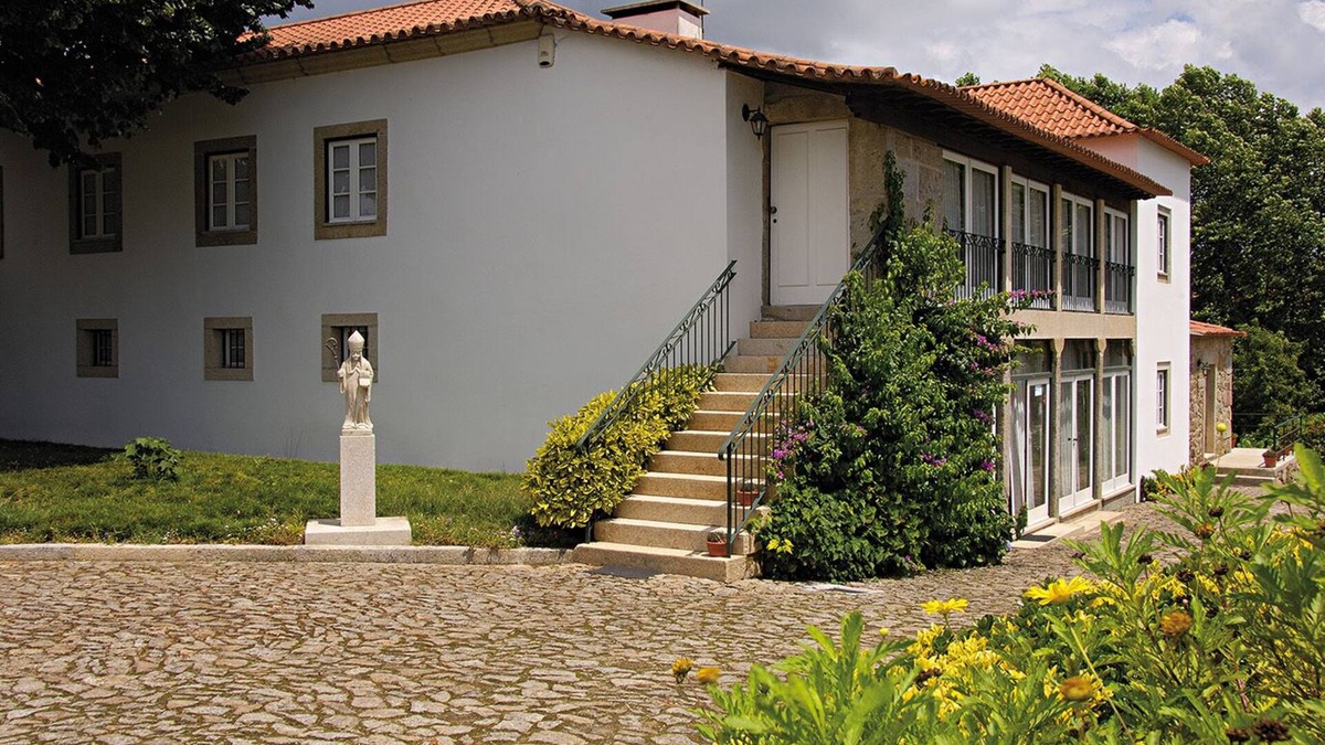 Portela House | Villa with pool near Braga