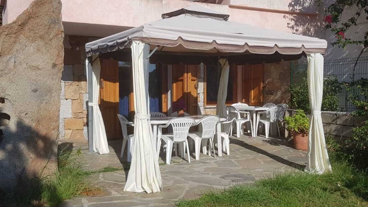 Porto Taverna Apartment | Villa with private beach access