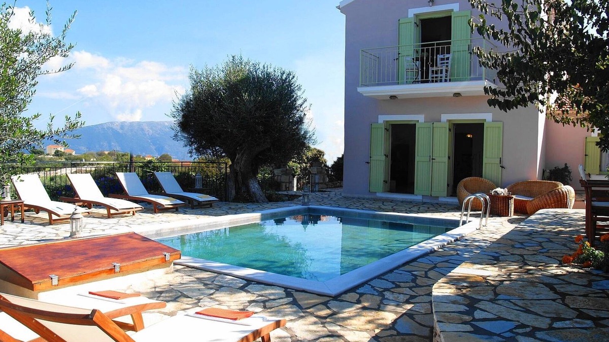 Katsarata Villa | Villa with Private Pool Built with Traditional Kefalonian Architecture