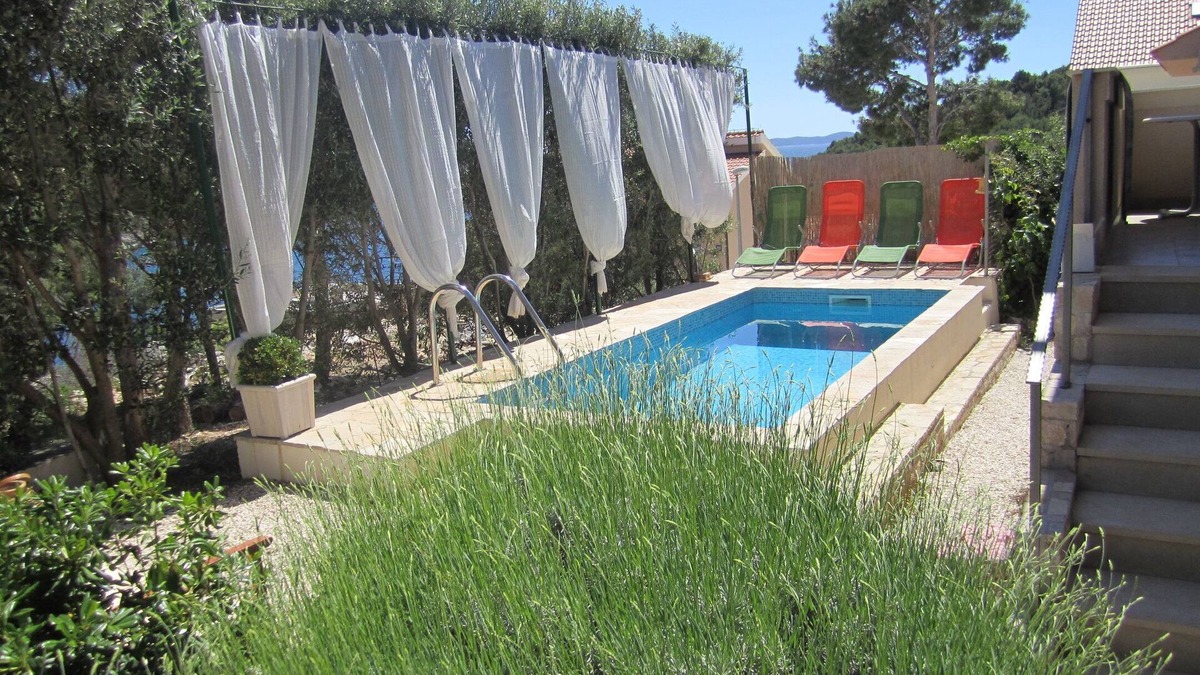 Cove Osibova (Milna) Villa | Villa with Private Pool And Sea Views ★ 40 Meters From The Sea island Brac
